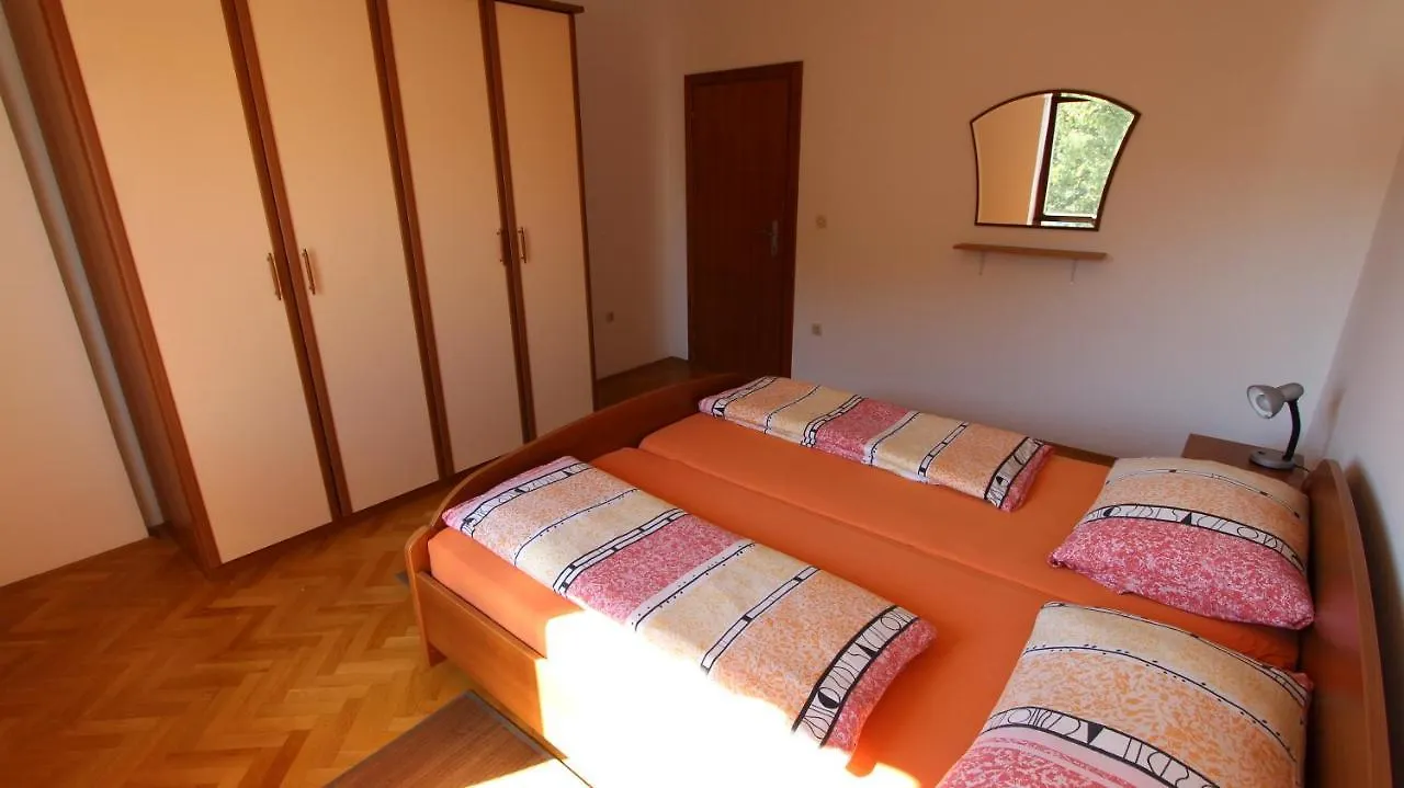 Apartmani Totic Malinska Croatia